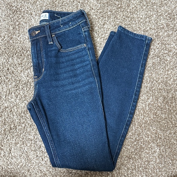 Abercrombie & Fitch Deep Indigo High-Rise Skinny Jeans - Picture 3 of 5
